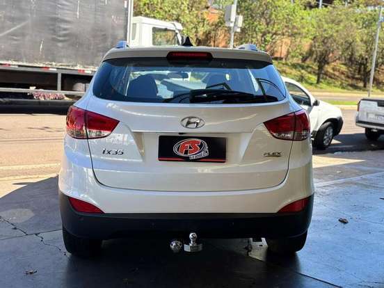 HYUNDAI-IX35-2021