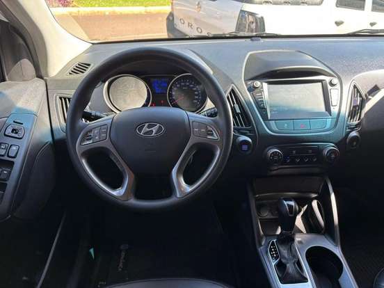 HYUNDAI-IX35-2021