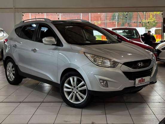 HYUNDAI-IX35-2.0 MPFI GLS 4X2 16V GASOLINA 4P AUTOMÁTICO HYUNDAI-IX35-2011