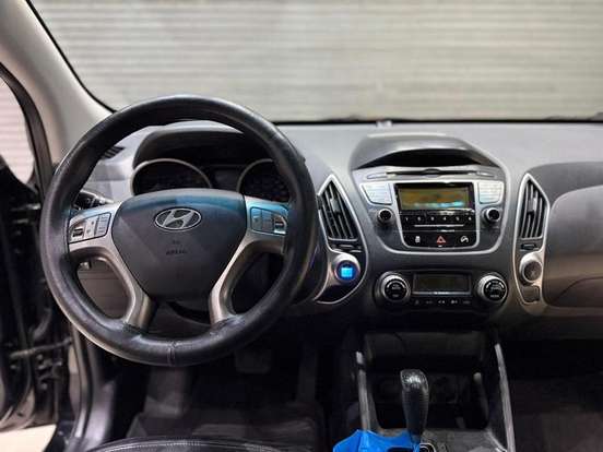 HYUNDAI-IX35-2010