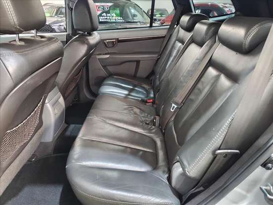 HYUNDAI-SANTA FÉ-2.4 MPI 2WD 16V GASOLINA 4P AUTOMÁTICO HYUNDAI-SANTA FÉ-2011