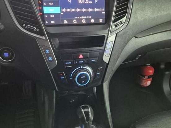 HYUNDAI-SANTA FÉ-3.3 MPFI 4X4 V6 270CV GASOLINA 4P AUTOMÁTICO HYUNDAI-SANTA FÉ-2014