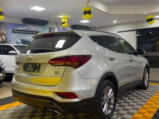 HYUNDAI-SANTA FÉ-3.3 MPFI 4X4 V6 270CV GASOLINA 4P AUTOMÁTICO HYUNDAI-SANTA FÉ-2015