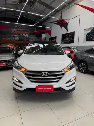 HYUNDAI-TUCSON-2021