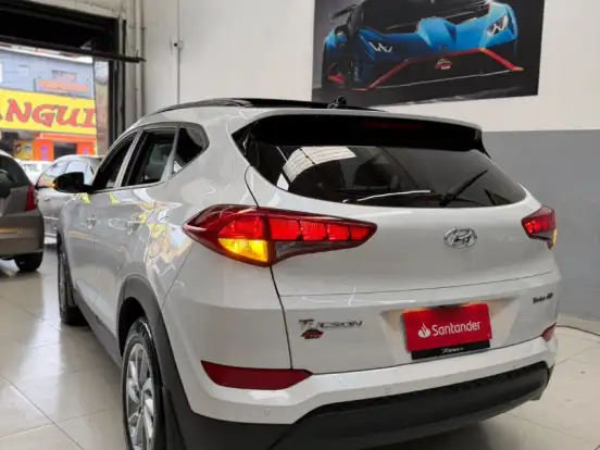 HYUNDAI-TUCSON-1.6 16V T-GDI GASOLINA GLS ECOSHIFT HYUNDAI-TUCSON-2021