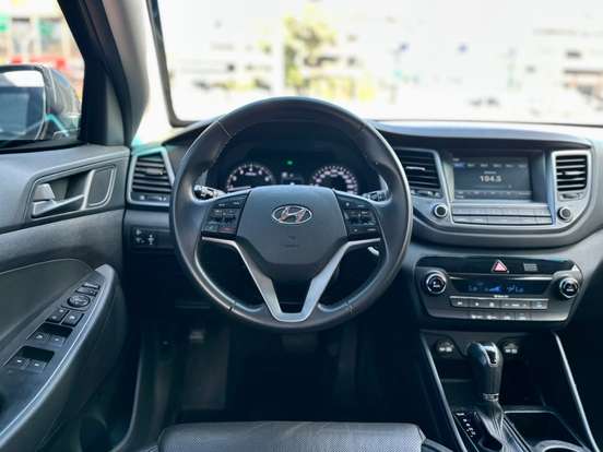 HYUNDAI-TUCSON-2016