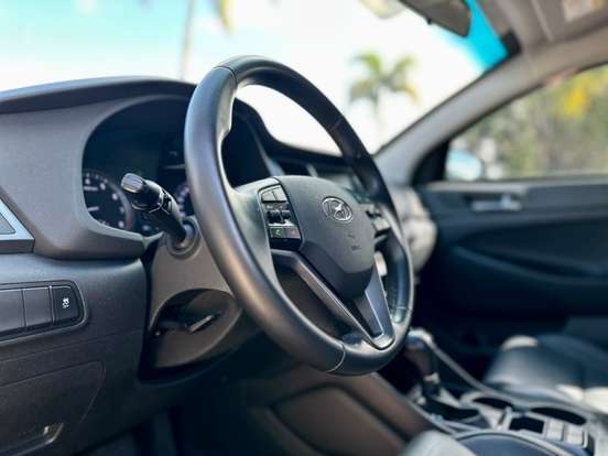 HYUNDAI-TUCSON-2016