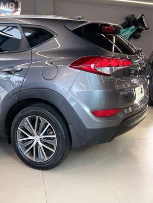 HYUNDAI-TUCSON-2018