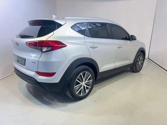 HYUNDAI-TUCSON-2017