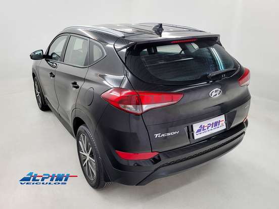 HYUNDAI-TUCSON-2017