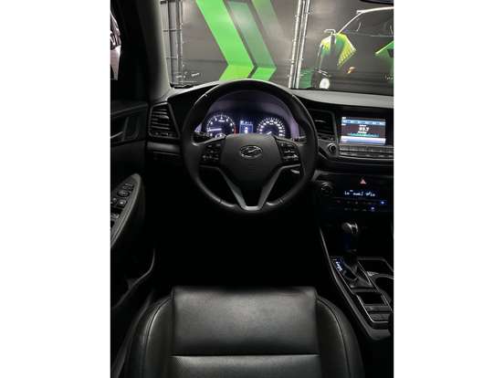HYUNDAI-TUCSON-2020