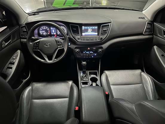 HYUNDAI-TUCSON-2020