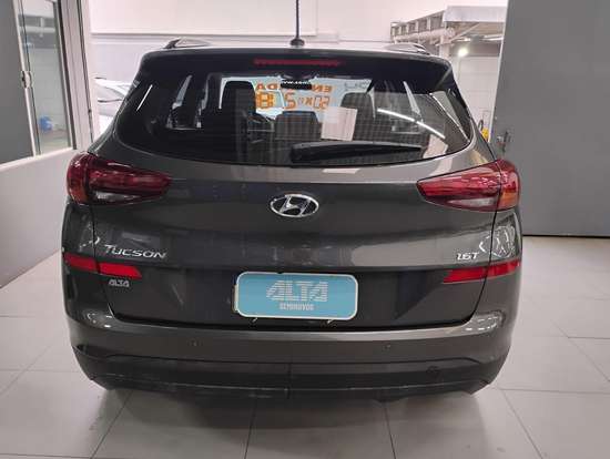 HYUNDAI-TUCSON-2023