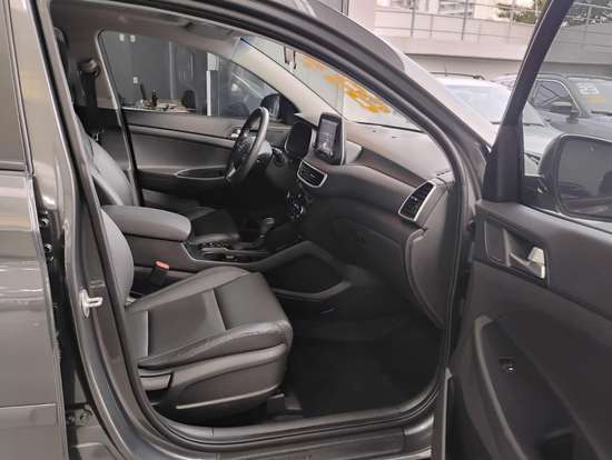 HYUNDAI-TUCSON-2023
