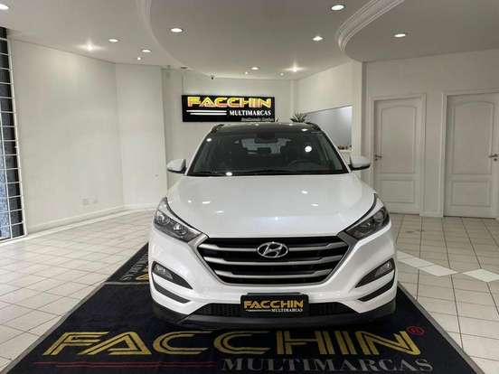 HYUNDAI-TUCSON-2021