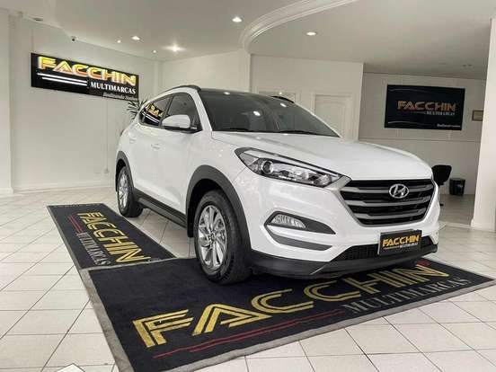 HYUNDAI-TUCSON-2021