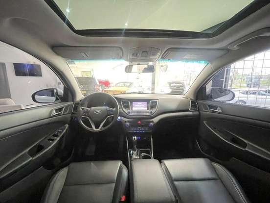 HYUNDAI-TUCSON-2021
