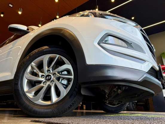HYUNDAI-TUCSON-1.6 16V T-GDI GASOLINA GLS ECOSHIFT HYUNDAI-TUCSON-2019