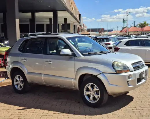 HYUNDAI-TUCSON-2013