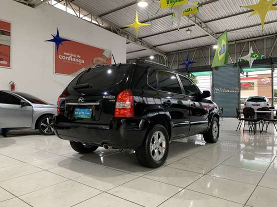 HYUNDAI-TUCSON-2.0 MPFI GLS 16V 143CV 2WD FLEX 4P AUTOMÁTICO HYUNDAI-TUCSON-2013