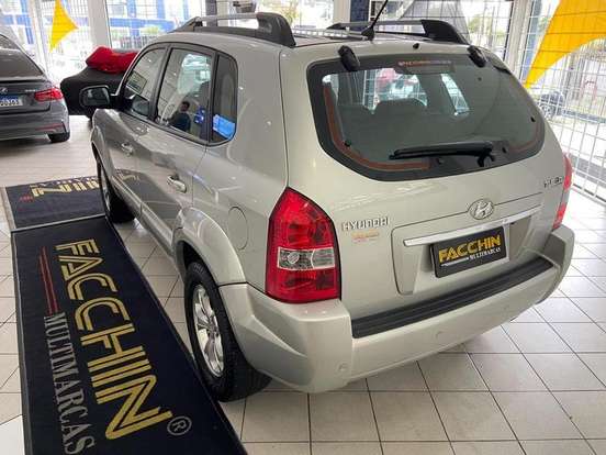 HYUNDAI-TUCSON-2.0 MPFI GLS 16V 143CV 2WD FLEX 4P AUTOMÁTICO HYUNDAI-TUCSON-2012