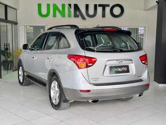 HYUNDAI-VERACRUZ-3.8 GLS 4WD 4X4 V6 24V GASOLINA 4P AUTOMÁTICO HYUNDAI-VERACRUZ-2010