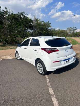 HYUNDAI-HB20-2019