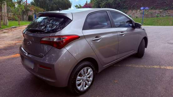 HYUNDAI-HB20-2017