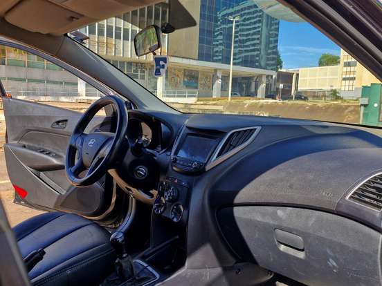 HYUNDAI-HB20-1.0 COMFORT PLUS 12V FLEX 4P MANUAL HYUNDAI-HB20-2019