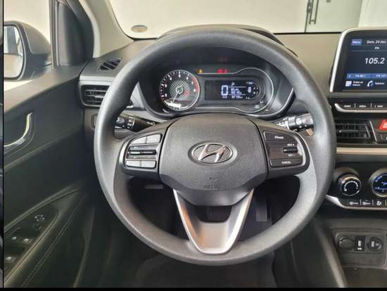 HYUNDAI-HB20-2022