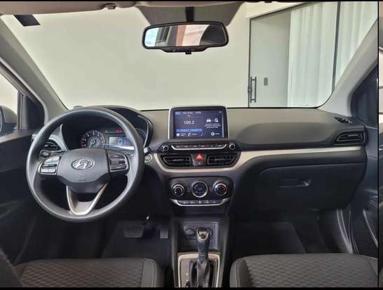HYUNDAI-HB20-2022