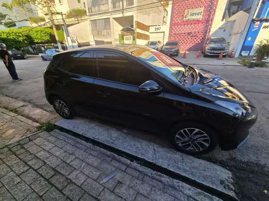 HYUNDAI-HB20-2021