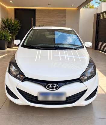 HYUNDAI-HB20-2013