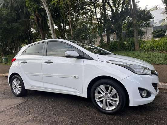 HYUNDAI-HB20-2014