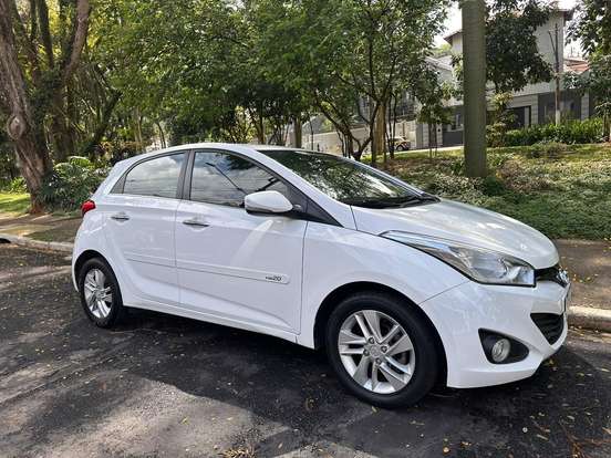 HYUNDAI-HB20-2014