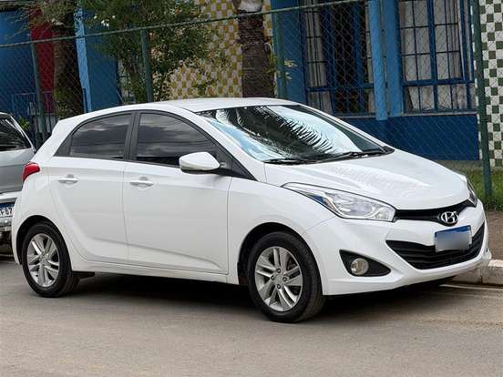 HYUNDAI-HB20-1.6 PREMIUM 16V FLEX 4P MANUAL HYUNDAI-HB20-2013
