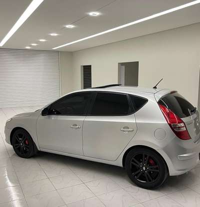 HYUNDAI-I30-2011