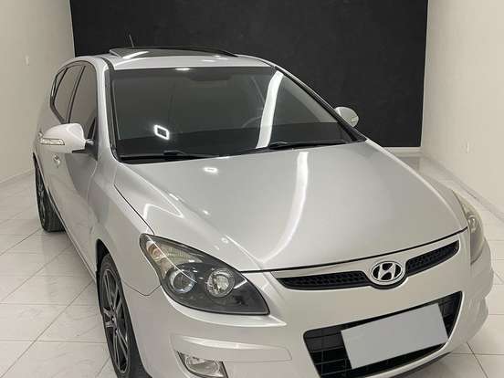 HYUNDAI-I30-2.0 MPFI GLS 16V GASOLINA 4P AUTOMÁTICO HYUNDAI-I30-2011