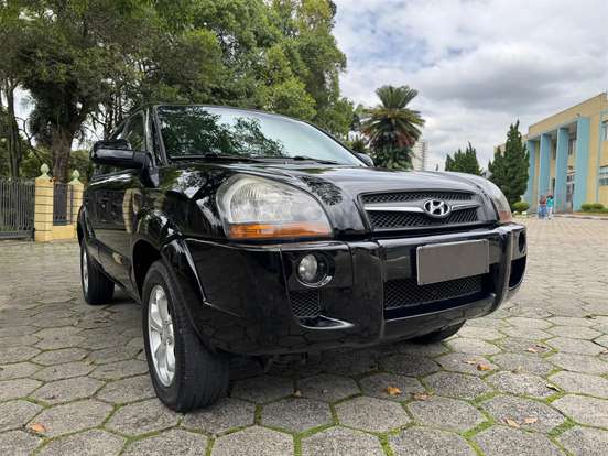 HYUNDAI-TUCSON-2.0 MPFI GLS 16V 143CV 2WD FLEX 4P AUTOMÁTICO HYUNDAI-TUCSON-2013