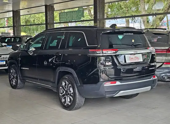 JEEP-COMMANDER-1.3 T270 TURBO FLEX LIMITED AT6 JEEP-COMMANDER-2023