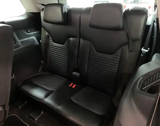 JEEP-COMMANDER-2021