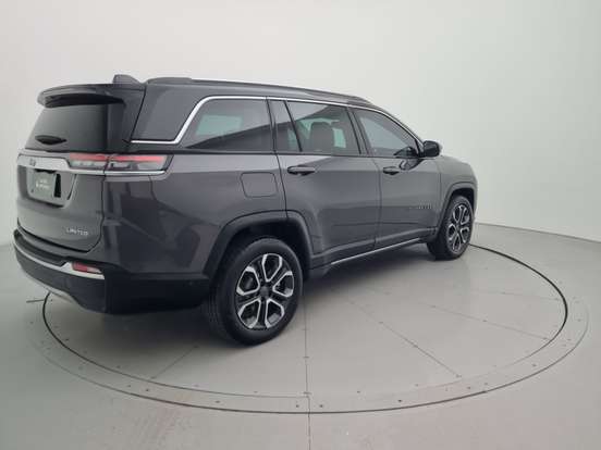 JEEP-COMMANDER-2024