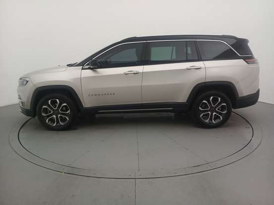 JEEP-COMMANDER-2024