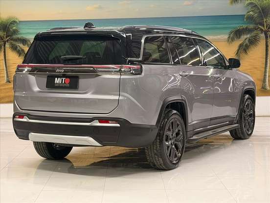 JEEP-COMMANDER-2025