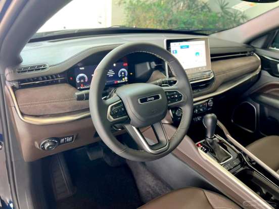 JEEP-COMMANDER-1.3 T270 TURBO FLEX OVERLAND AT6 JEEP-COMMANDER-2025