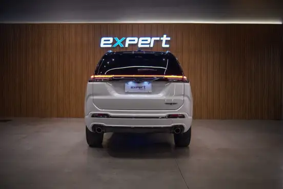 JEEP-COMMANDER-2025