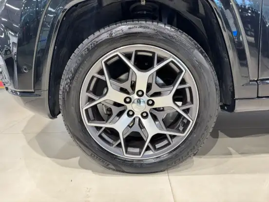 JEEP-COMMANDER-2.0 TD380 TURBO DIESEL OVERLAND AT9 JEEP-COMMANDER-2023