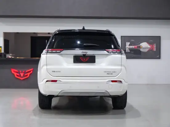 JEEP-COMMANDER-2022