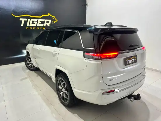 JEEP-COMMANDER-2.0 TD380 TURBO DIESEL OVERLAND AT9 JEEP-COMMANDER-2022