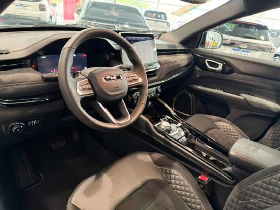 JEEP-COMMANDER-2025